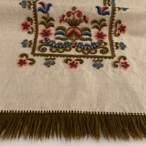 Table Runner, Embroidered,Traditional Folk Art, Vintage